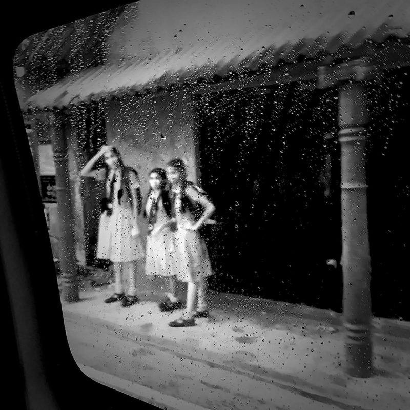 Jan tratnik photography street sri lanka school girls